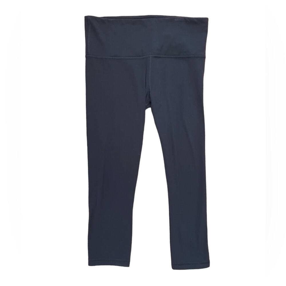 Athleta Stretchy Navy Blue Elation Capri Workout Leggings Petite Size Small